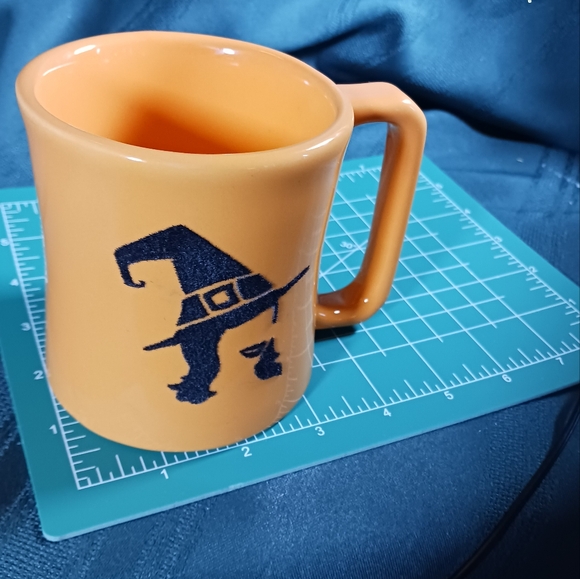 Ceramic Source Halloween  Flocked Witch Orange Mug made in USA - Picture 7 of 8